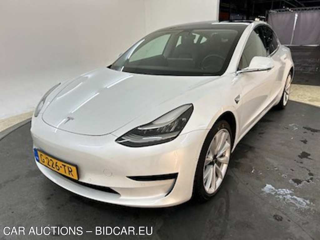 Tesla Model 3 Standard Range Plus RWD