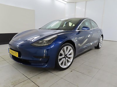 Tesla Model 3 Standard Range Plus RWD 4d