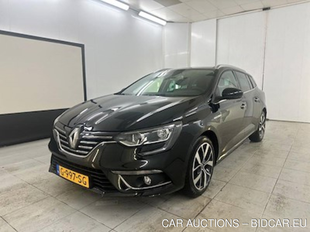 Renault Megane estate TCe 140 Bose