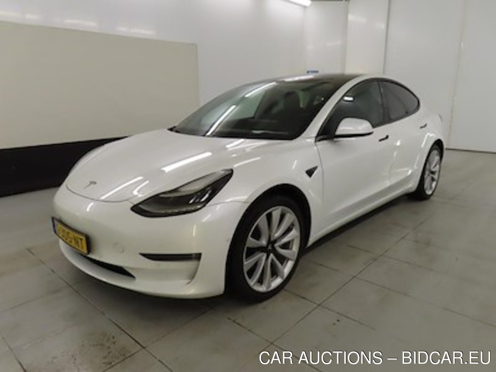 Tesla Model 3 Long Range Dual Motor AWD 4d