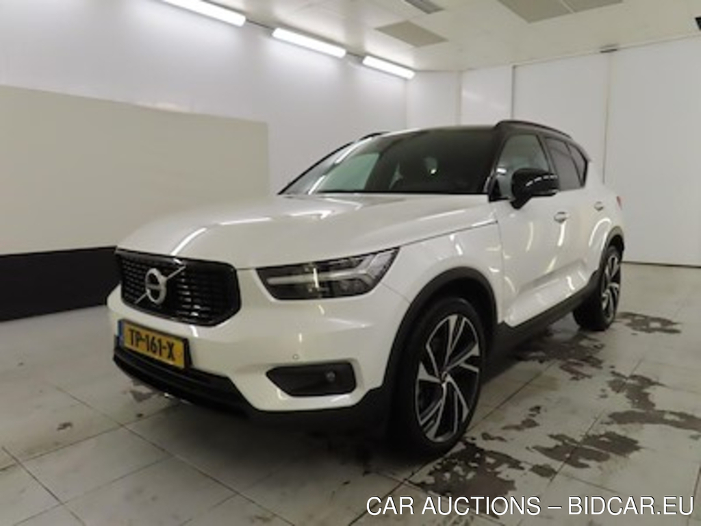 Volvo XC40 T4 Geartronic R-Design 5d