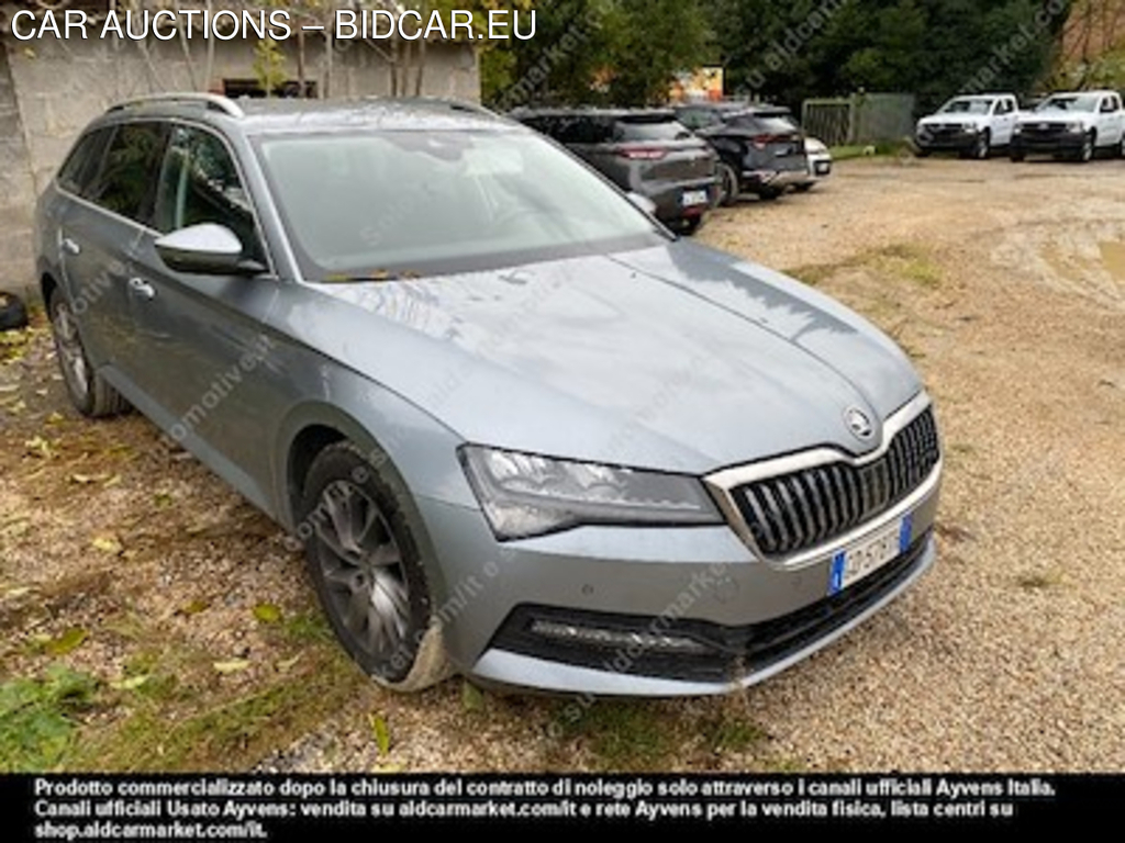 Skoda superb wagon 2.0 tdi 90kw -