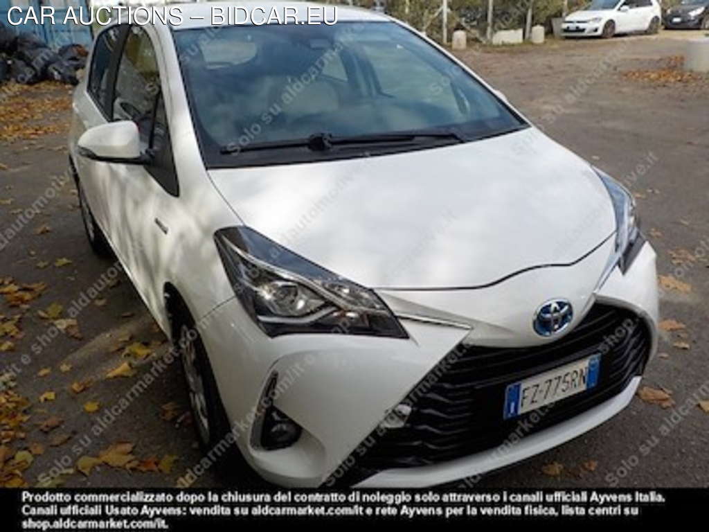 Toyota yaris 1.5 hybrid business hatchback -