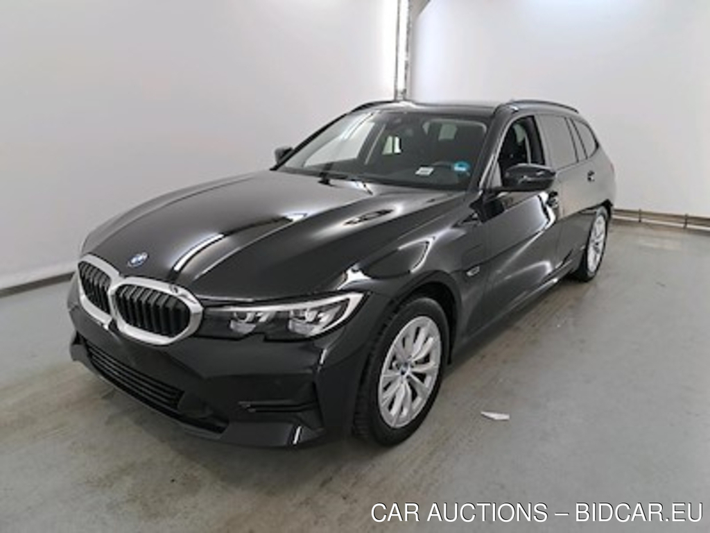 BMW 3 series touring 2.0 330E (215KW) TOURING Business Plus