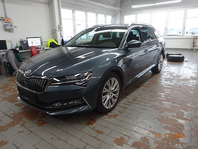 Skoda superb 1.4 TSI PLUG-IN STYLE DSG KOMBI