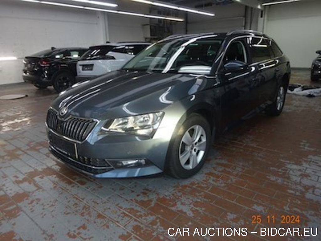 Skoda superb 2.0 TDI SCR AMBITION DSG-7 COMBI