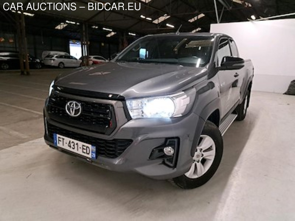 Toyota HILUX Hilux 2.4 D-4D X-Tra Cabine Legende 4WD MC20