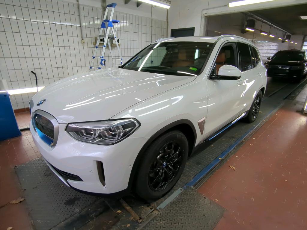 BMW Ix3 - Impressive, 2021