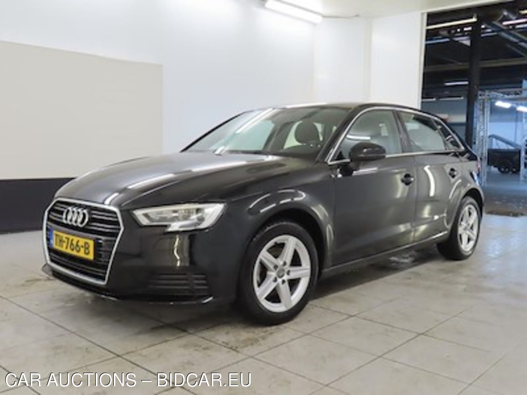 Audi A3 sportback 1.0 TFSI ultra S tronic 5d