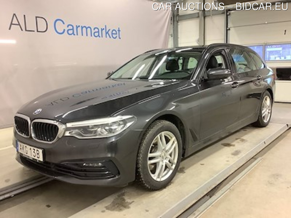 BMW 520d xdrive Sport-Line, Display Key, HiFi, Skinn, Drag, B-Kamera, Nav, Auto