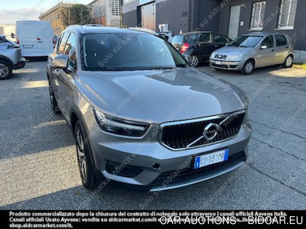 Volvo xc40 D3 geartronic momentum pro -