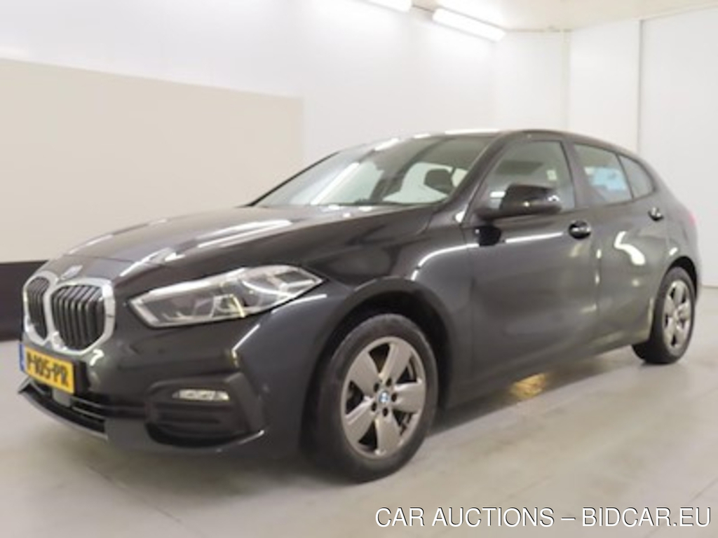 BMW 1 serie 118iA Business Edition 5d