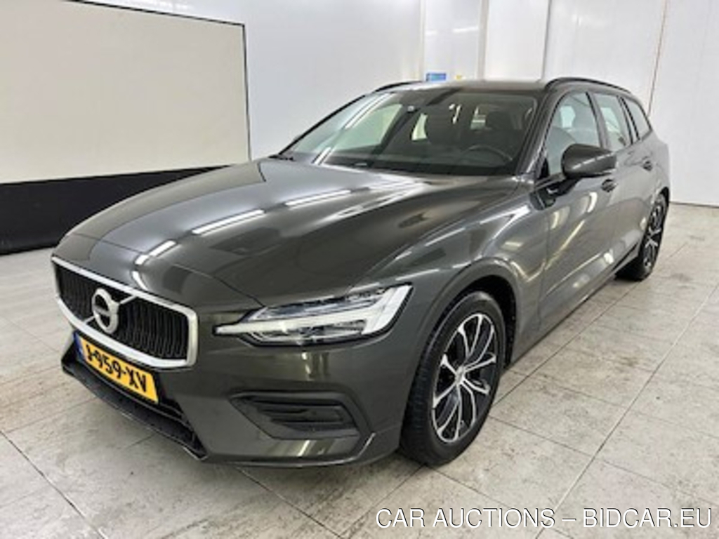 Volvo V60 B3 Automaat Momentum Advantage