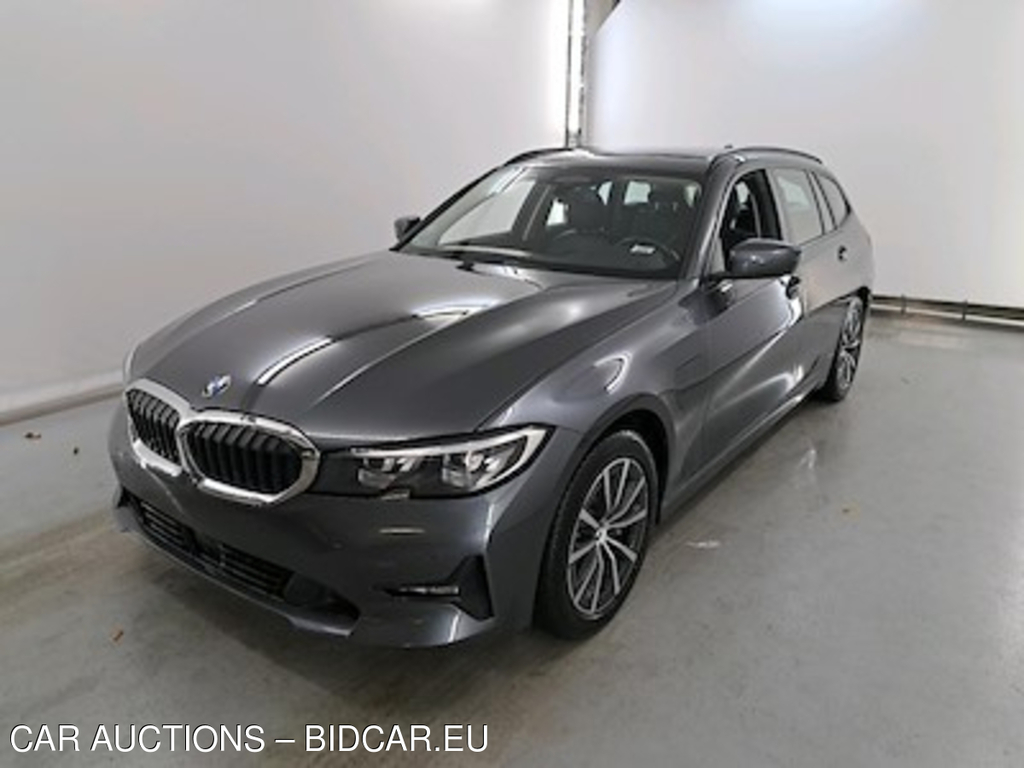 BMW 3 touring - 2019 330eA PHEV Business Plus