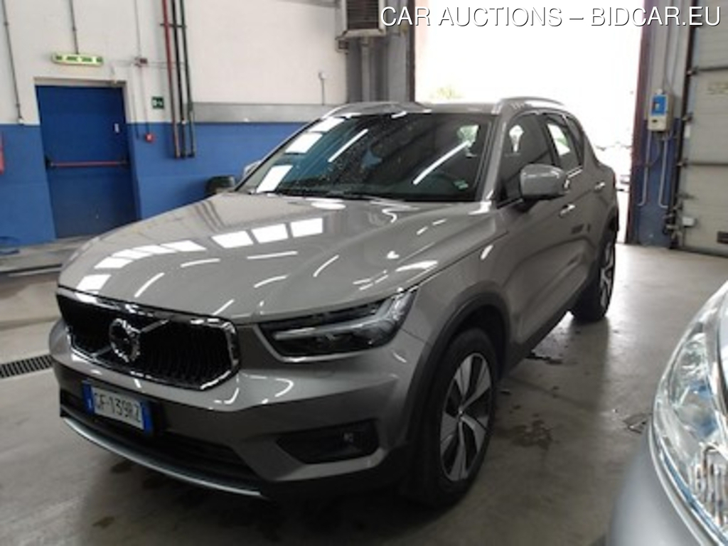 Volvo XC40 B4 Awd Geartronic Momentum