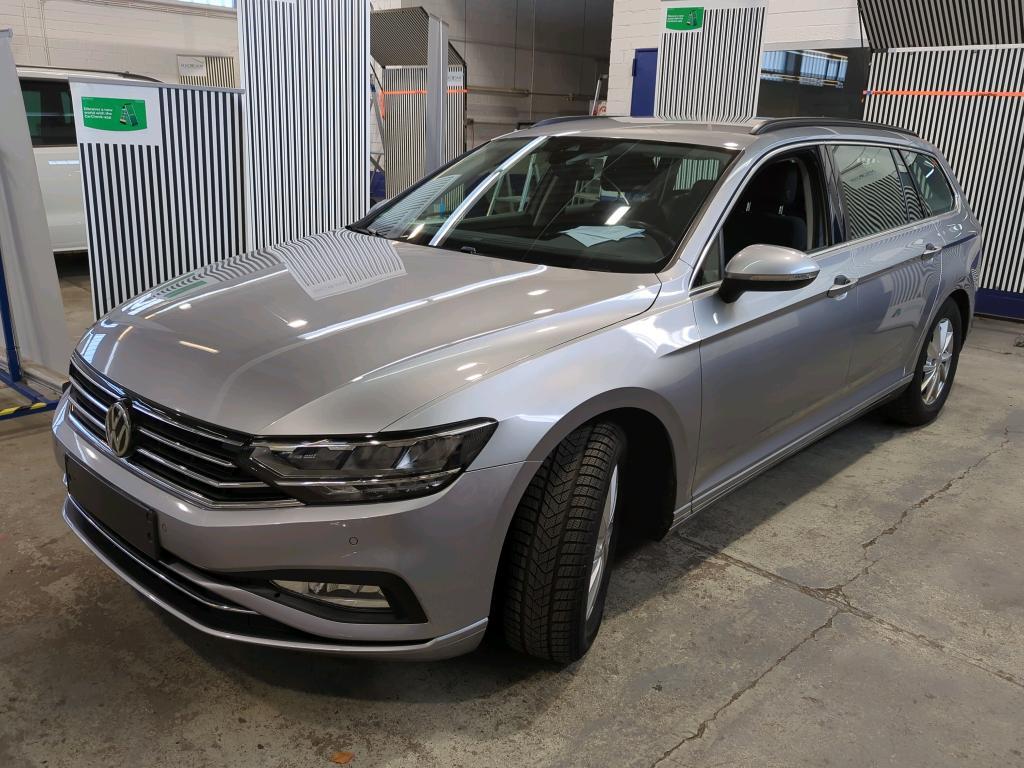 Volkswagen Passat VARIANT 2.0 TDI SCR DSG Business, 2020