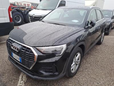 Audi Q3 35 2.0 TDI BUSINESS S-TRONIC, 2022