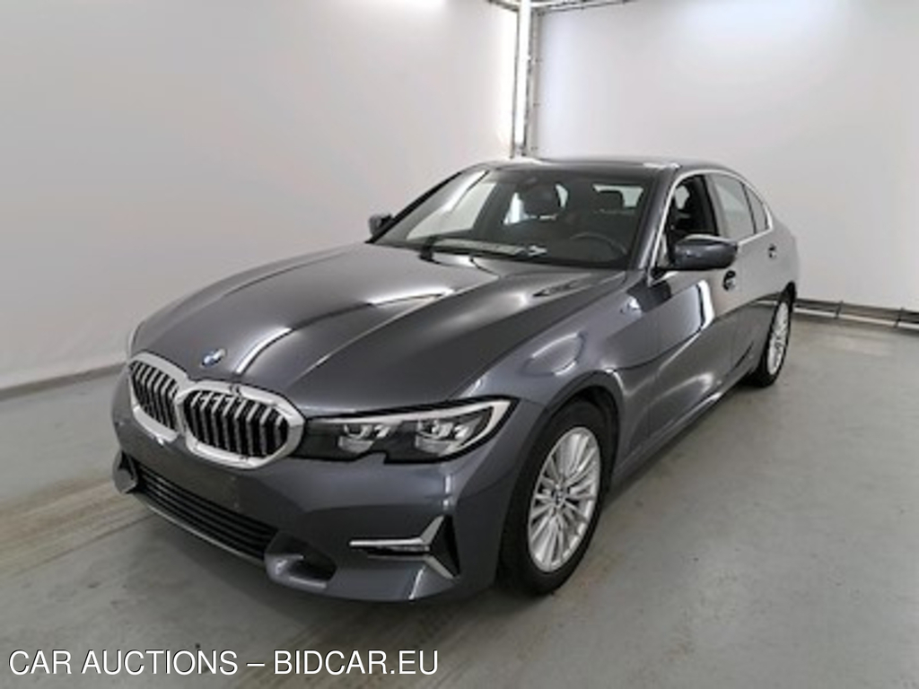 BMW 3 - 2019 320iA OPF Model Luxury Business