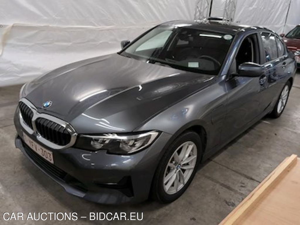 BMW 3 - 2019 330eA PHEV Business Plus