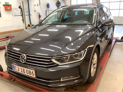 Volkswagen Passat 1.5 TSI EVO ACT COMFORTLINE PRE DSG VARIANT UA!