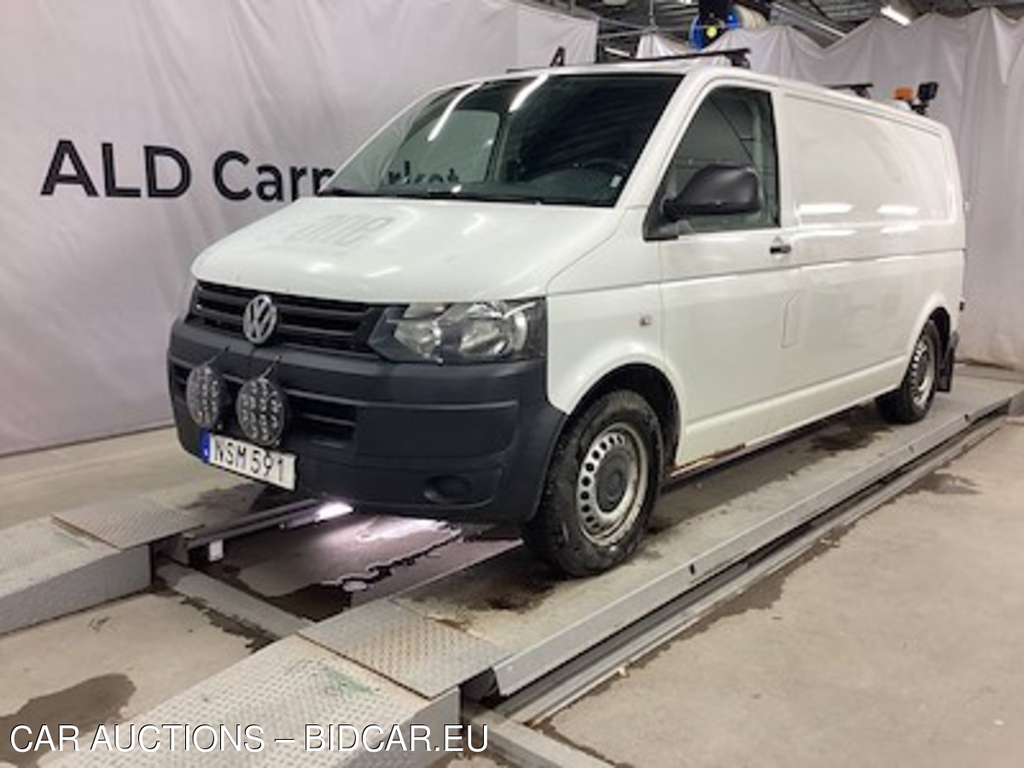 Volkswagen Transporter t32 2.0 tdi 4motion !A LOT OF RUST, ABNORMAL NOISE FROM FRONT OF THE CAR & KEY MISSING FOR CABINET! Inredning, Drag, 3-Sits, PDC, P-Varmare, Manuell