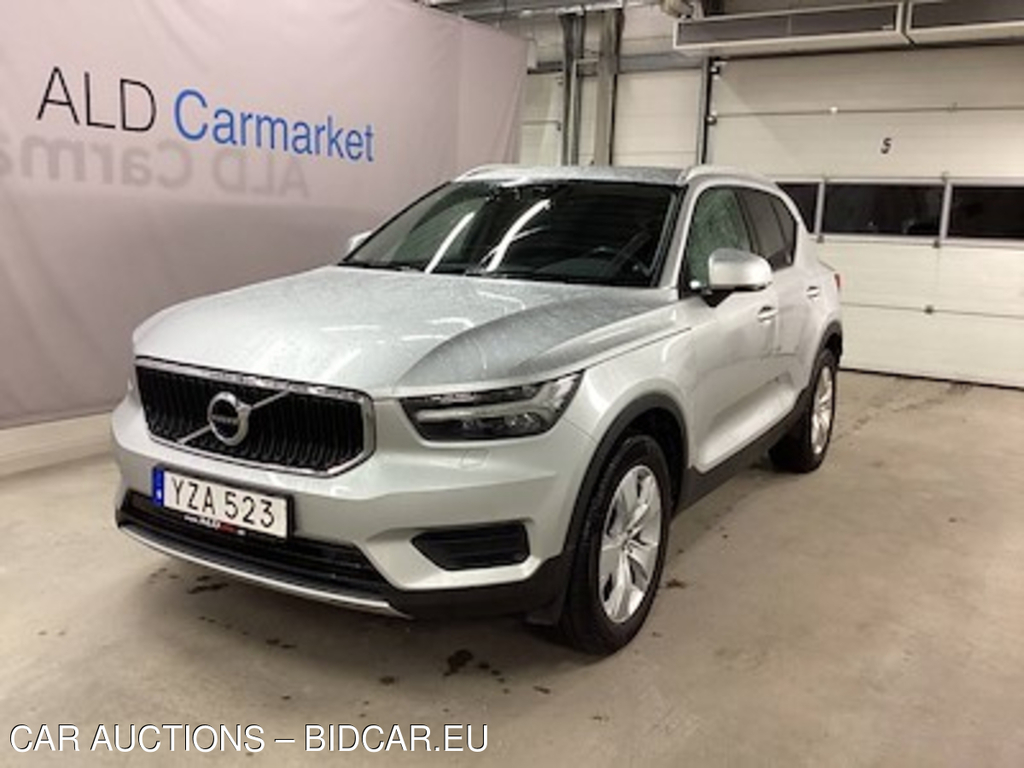 Volvo Xc40 15 T3 fwd Momentum Edit, VoC, PDC, MANUELL