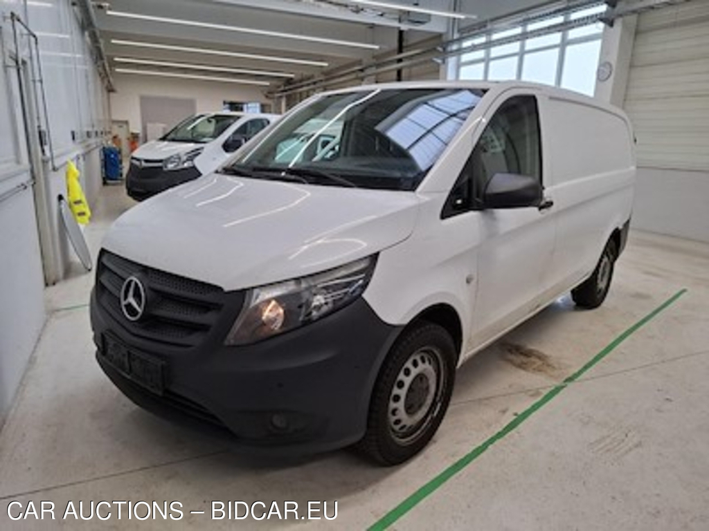 Mercedes-Benz Vito Kastenwagen 114 CDI lang 4x4 Automatik 1