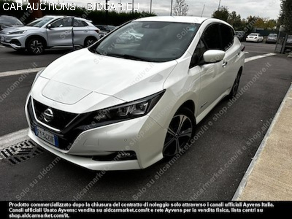 Nissan leaf business 40kwh hatchback 5-door -