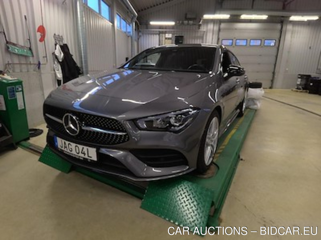 Mercedes-Benz Cla 200 SB AMG-Line Widescreen Skinn/Alcantara