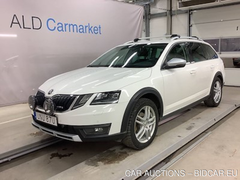 Skoda Octavia scout 2.0 tdi 4x4 Premium, Skinn/Alcantara, Drag, B-Kamera, P-Varmare, Cockpit, Auto