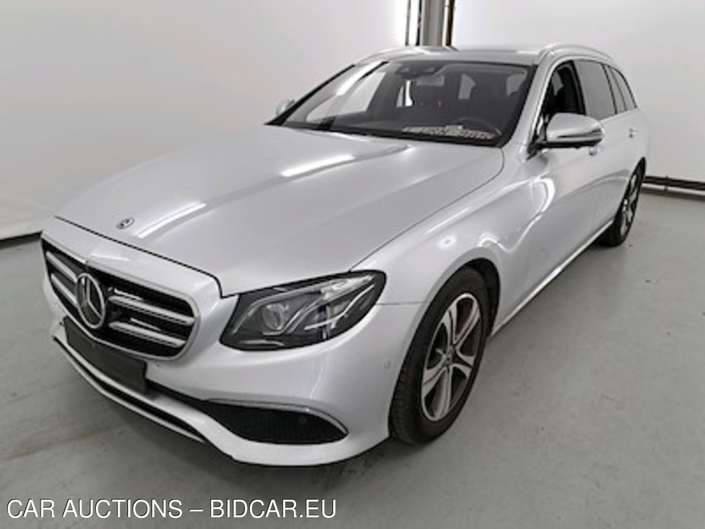 Mercedes-Benz Classe E break diesel s213 E 200 d Avantgarde interior Technology Premium Drive Assist Plus