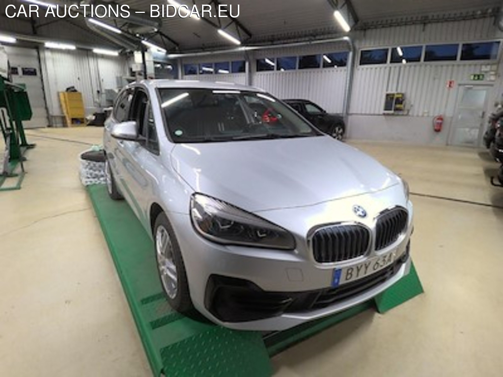 BMW Series 2 active 225xe Sport Line Connected