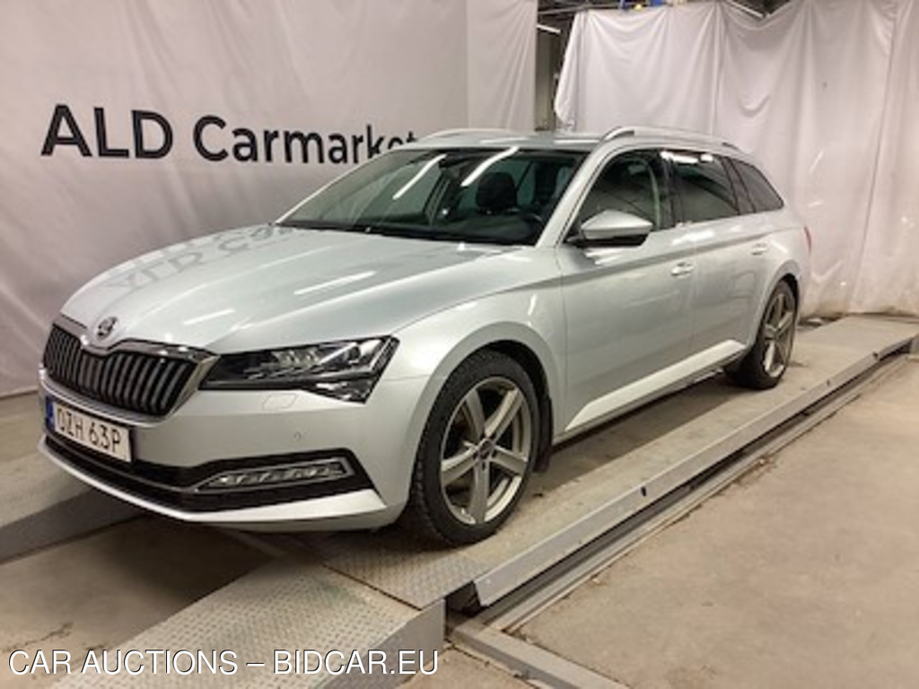 Skoda Superb 2.0 tdi 4x4 s200hk Style Business Adv Edt, Auto