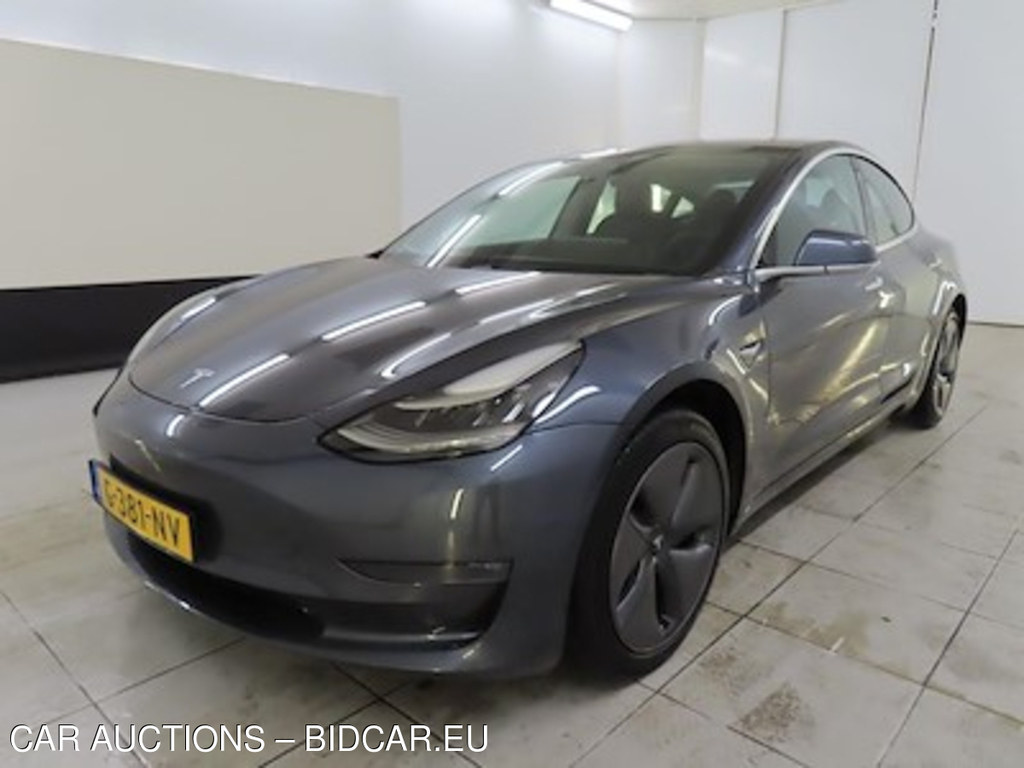 Tesla Model 3 Long Range Dual Motor AWD 4d