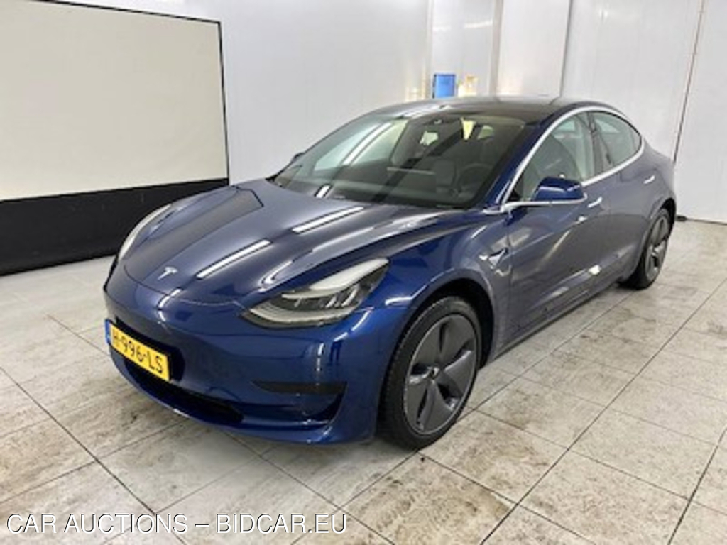 Tesla Model 3 Standard Range Plus RWD