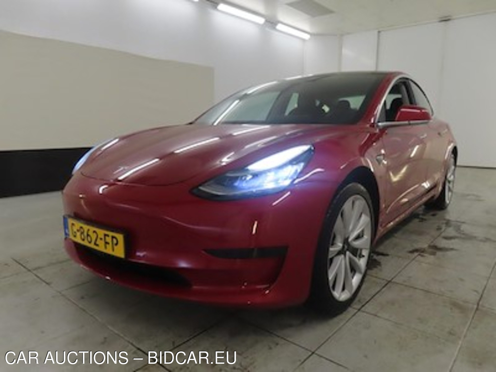 Tesla Model 3 Standard Range Plus RWD 4d