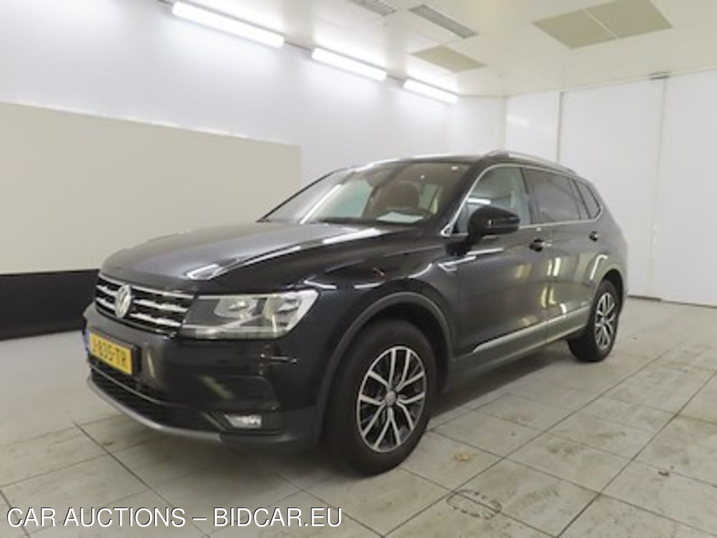 Volkswagen Tiguan allspace 1.5 TSI DSG Comfortline Business 5d