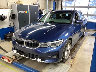 BMW 3 serie 320d Sport Line Touring auto UA!