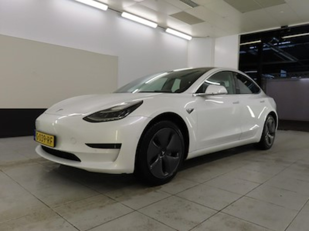 Tesla Model 3 Standard Range Plus RWD 4d