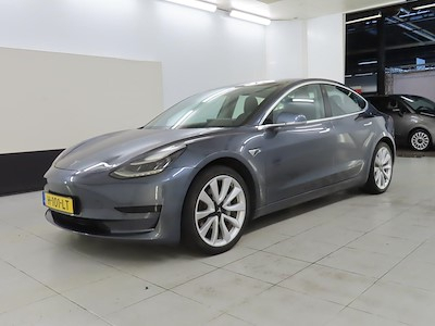 Tesla Model 3 Standard Range Plus RWD 4d