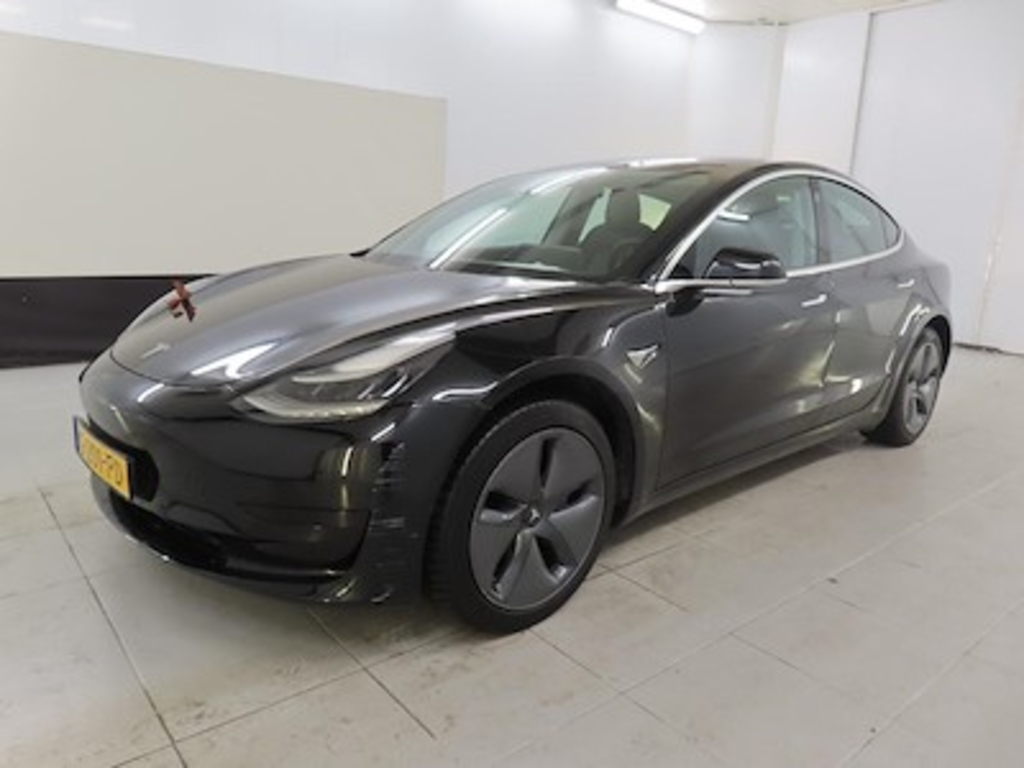 Tesla Model 3 Standard Range Plus RWD 4d