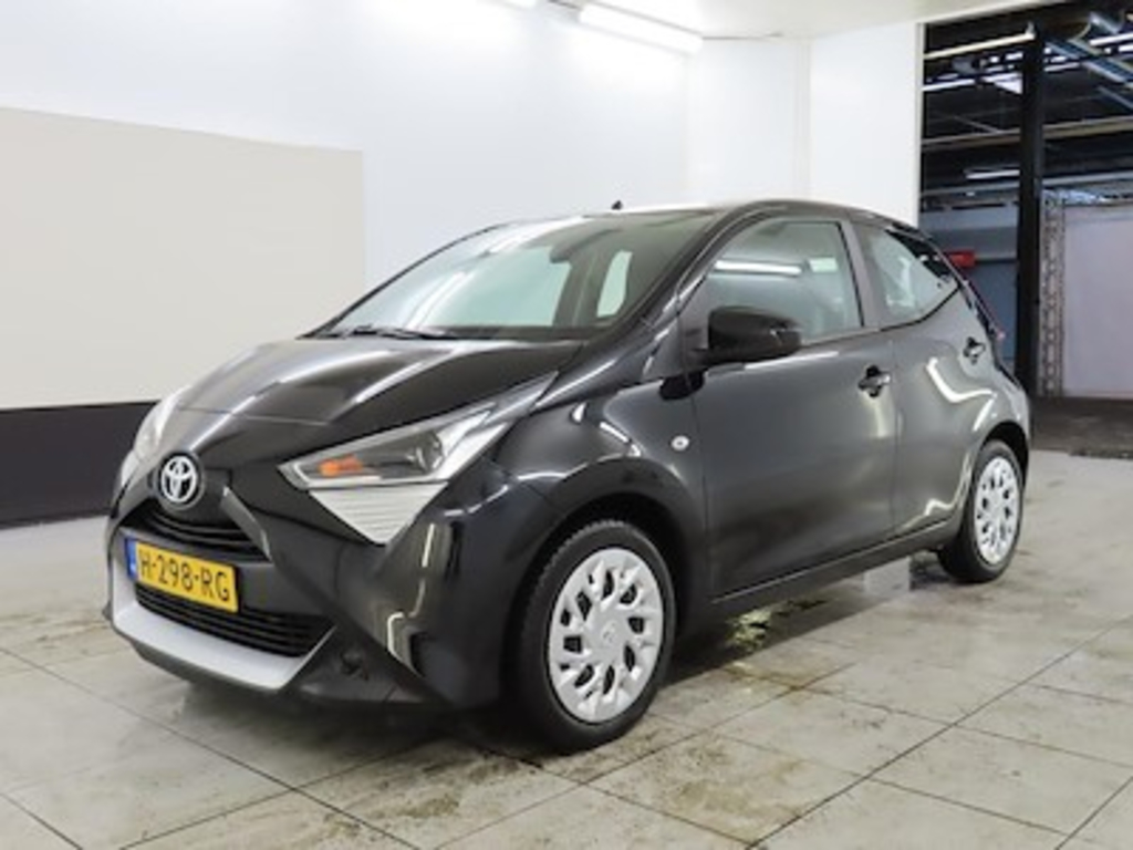 Toyota Aygo 1.0 VVT-i x-play 5d