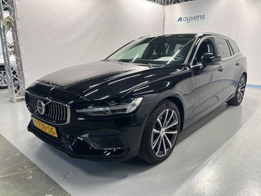 Volvo V60 T6 AWD Plug-in Hybrid Core - Bright