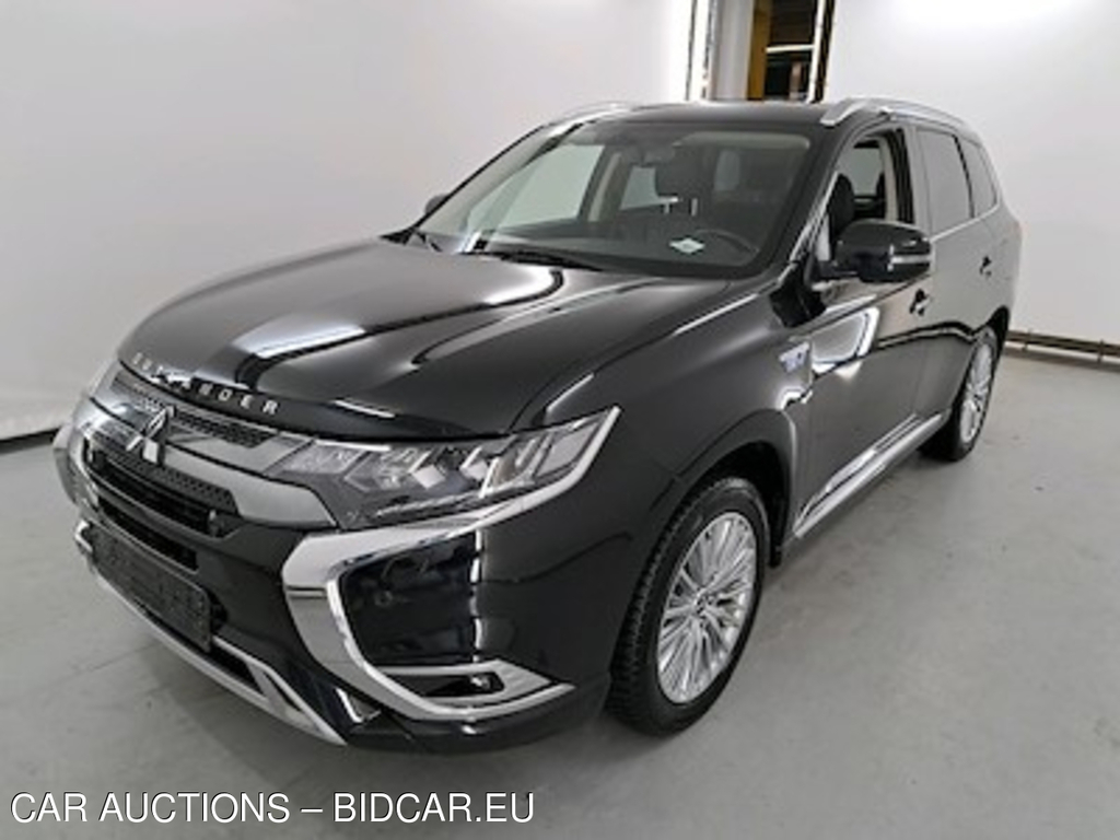 Mitsubishi Outlander - 2019 2.4i 4WD PHEV Business Edition SDA