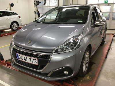 Peugeot 208 1.5 Bluehdi 100 Signature Sky