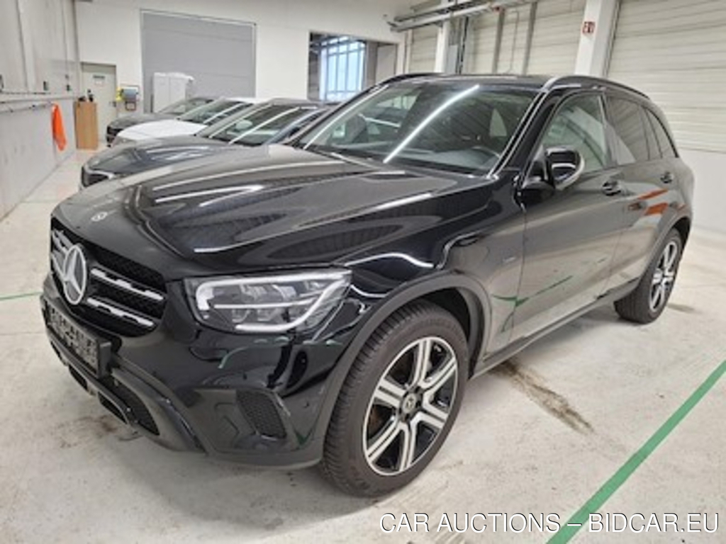 Mercedes-Benz GLC 300de 4matic Automatik 143KW