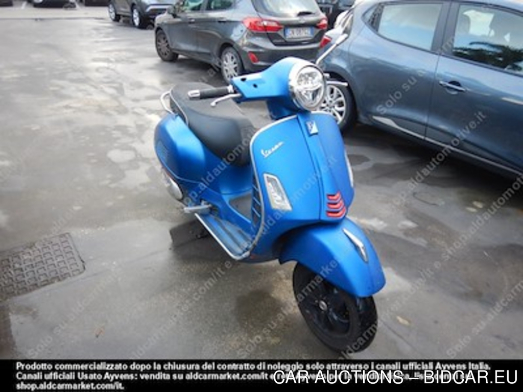 Piaggio vespa gts 300 hpe super -