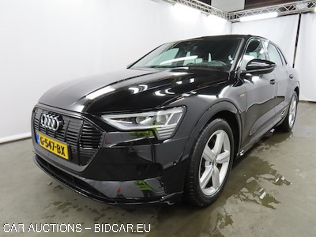 Audi E-tron 55 quattro advanced 5d