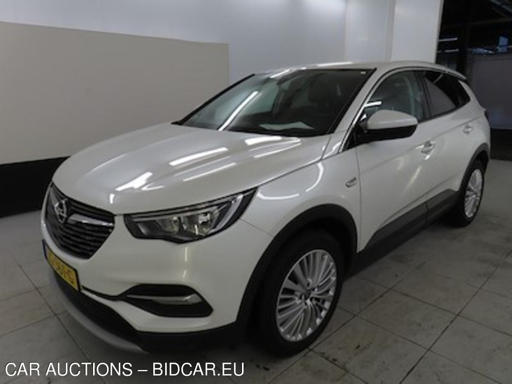 Opel Grandland X 1.2 Turbo S;S 96kW Business Executive Au 5d