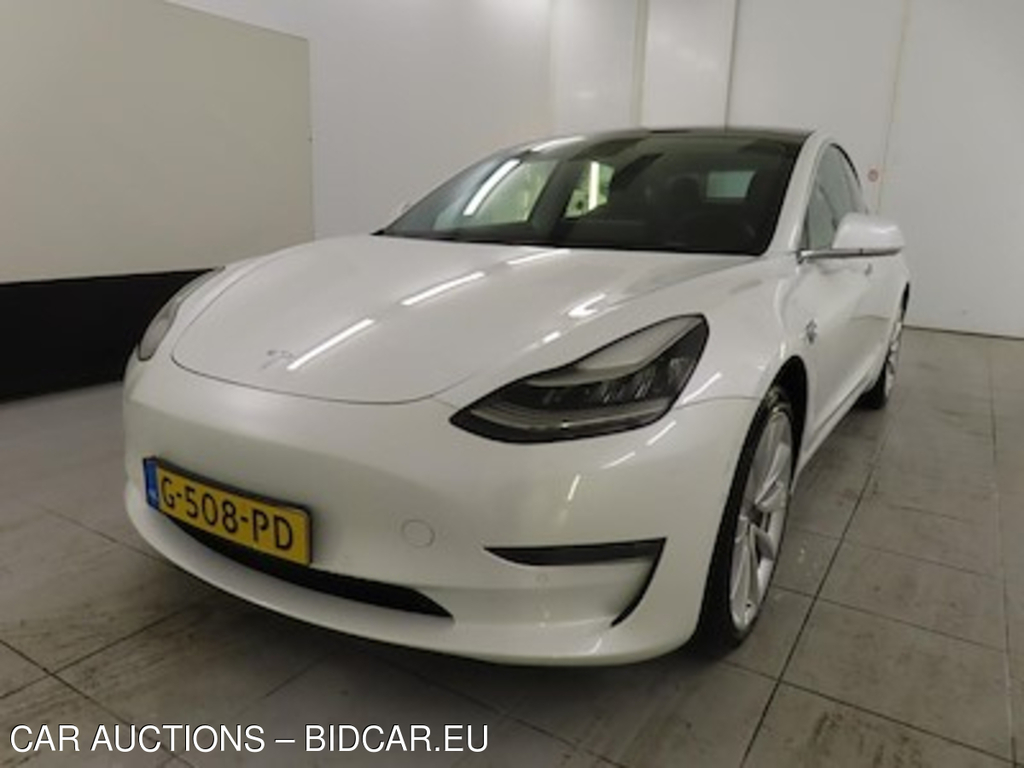 Tesla Model 3 Long Range Dual Motor AWD 4d